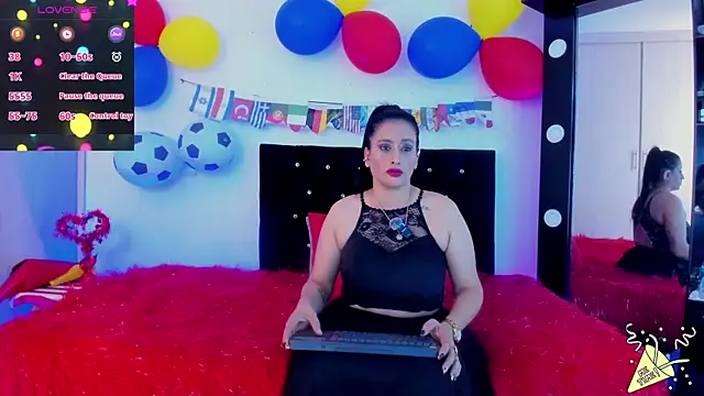 vaiolet triana online show from June 16, 2026, 8:22 pm