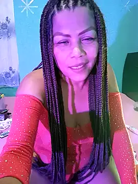 Snapshot of dulcesilvana10 chatting on December 31, 2024, 12:32 am dulcesilvana10 online show from December 31, 2024, 12:32 am