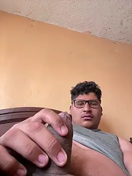 Ruk436 online show from December 9, 2024, 8:33 pm