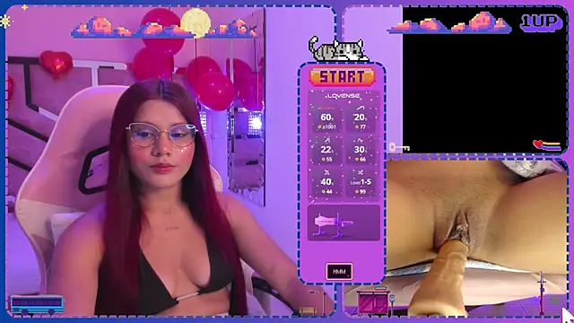 Snapshot of Sara-Hill chatting on February 8, 2025, 9:25 pm Sara-Hill online show from February 8, 2025, 9:25 pm