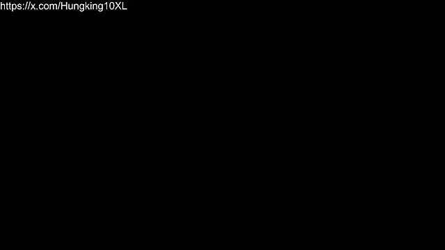 Snapshot of hungking10 chatting on September 14, 2025, 12:10 am hungking10 online show from September 14, 2025, 12:10 am