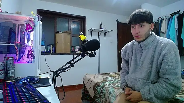 esjrobles online show from January 3, 2025, 7:16 am