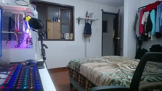 esjrobles online show from January 22, 2025, 2:26 am