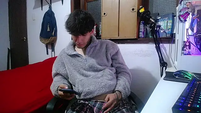 esjrobles online show from March 5, 2025, 6:23 am