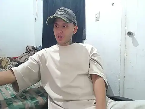 esjrobles online show from October 13, 2025, 12:27 pm