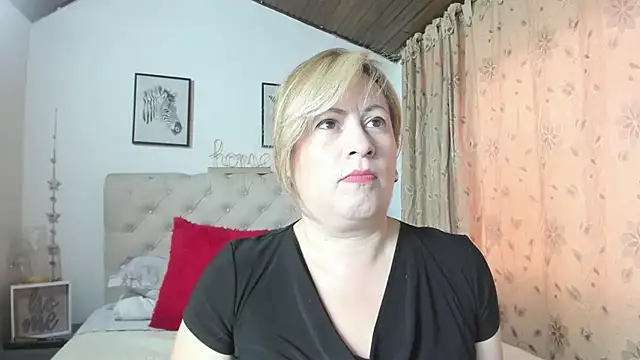 MonyCassius online show from February 22, 2025, 12:29 pm