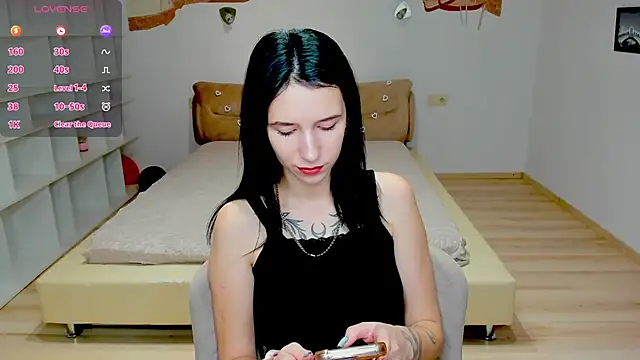 KarolinaBlacks online show from January 18, 2025, 6:34 am