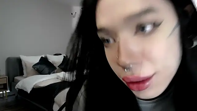 Dasha M online show from March 23, 2026, 9:13 am