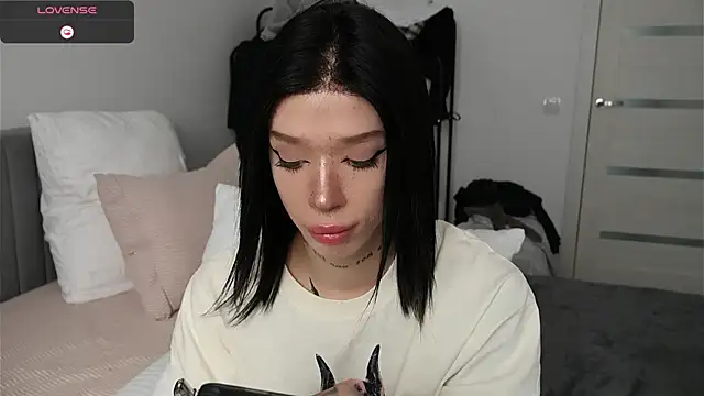 Dasha M online show from July 15, 2026, 12:43 pm