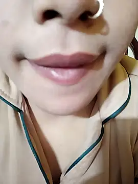 Snapshot of Anki-doll chatting on January 31, 2025, 12:51 pm Anki-doll online show from January 31, 2025, 12:51 pm