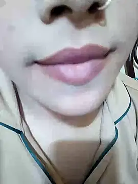 Snapshot of Anki-doll chatting on February 19, 2025, 12:44 pm Anki-doll online show from February 19, 2025, 12:44 pm