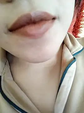 Snapshot of Anki-doll chatting on February 27, 2025, 9:43 am Anki-doll online show from February 27, 2025, 9:43 am