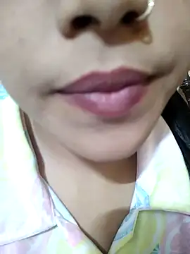 Snapshot of Anki-doll chatting on March 11, 2025, 12:39 pm Anki-doll online show from March 11, 2025, 12:39 pm
