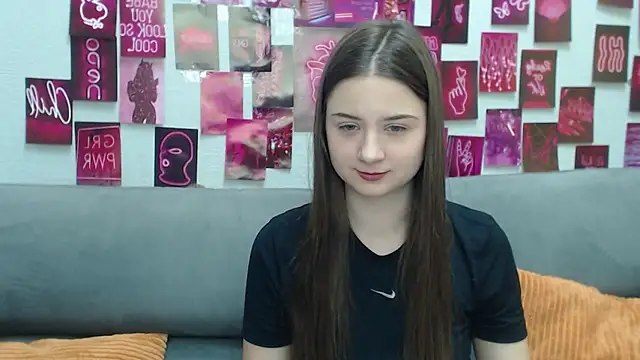 MilanaRoza online show from March 28, 2026, 6:13 am