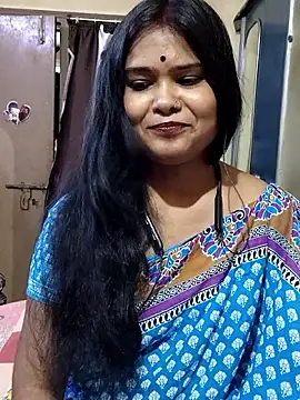 yoursweety09 online show from September 18, 2025, 7:54 am