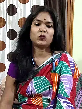 yoursweety09 online show from November 20, 2025, 11:59 pm