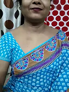 Snapshot of yoursweety09 chatting on July 1, 2026, 11:59 pm yoursweety09 online show from July 1, 2026, 11:59 pm