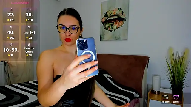 Snapshot of MissJudith chatting on March 8, 2025, 7:05 am MissJudith online show from March 8, 2025, 7:05 am