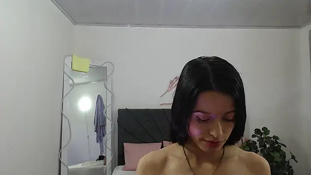 Snapshot of Laylafoxy_tay chatting on January 20, 2025, 3:26 am Laylafoxy tay online show from January 20, 2025, 3:26 am