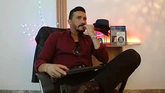 Reiko 85  online show from January 13, 2026, 2:33 pm