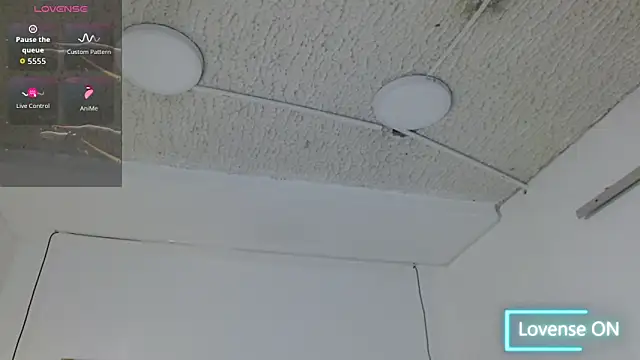 Dyla n18 online show from February 22, 2026, 6:06 pm