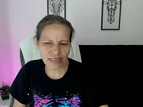 Milf karlye online show from February 7, 2025, 9:05 am