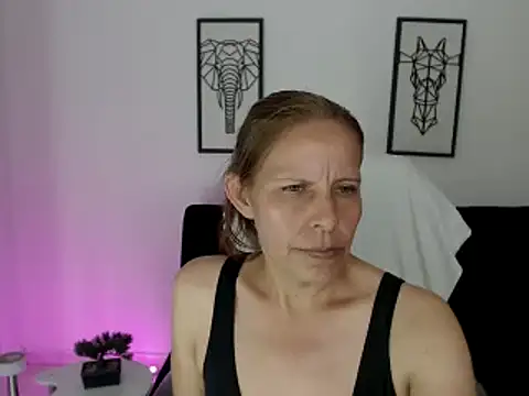 Milf karlye online show from February 13, 2025, 4:54 am