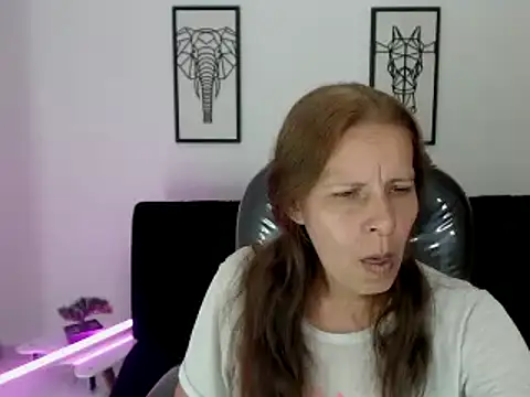 Milf karlye online show from February 26, 2025, 4:58 am