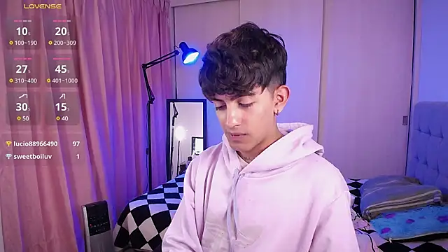 teobowny  online show from January 16, 2025, 7:10 pm