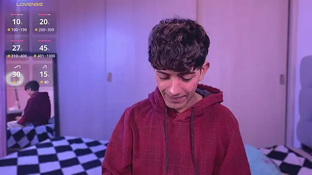 teobowny  online show from February 1, 2025, 5:26 pm