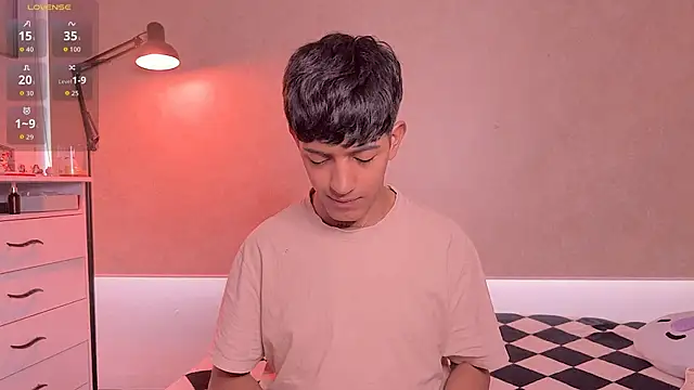 teobowny  online show from March 16, 2026, 6:12 pm