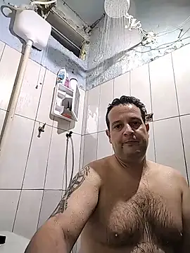 Snapshot of Topezinho123 chatting on May 16, 2026, 9:35 pm Topezinho123 online show from May 16, 2026, 9:35 pm