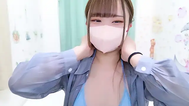 MAIKA pyon online show from November 14, 2025, 7:56 pm