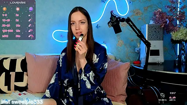 Anal Girl  online show from January 6, 2025, 6:52 pm