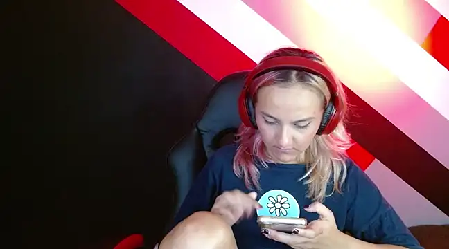 Alterego1   online show from January 11, 2025, 9:04 pm