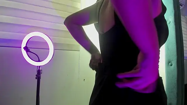 Alterego1   online show from October 21, 2025, 11:33 am