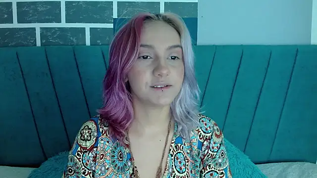 Alterego1   online show from November 30, 2025, 11:58 am