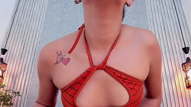 Snapshot of Alahia_Baiter chatting on December 11, 2024, 5:48 pm Alahia Baiter online show from December 11, 2024, 5:48 pm