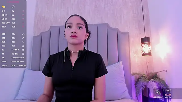 Snapshot of Alahia_Baiter chatting on March 7, 2025, 12:23 pm Alahia Baiter online show from March 7, 2025, 12:23 pm