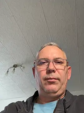 Snapshot of Vostalpine chatting on January 12, 2026, 10:31 am Vostalpine online show from January 12, 2026, 10:31 am
