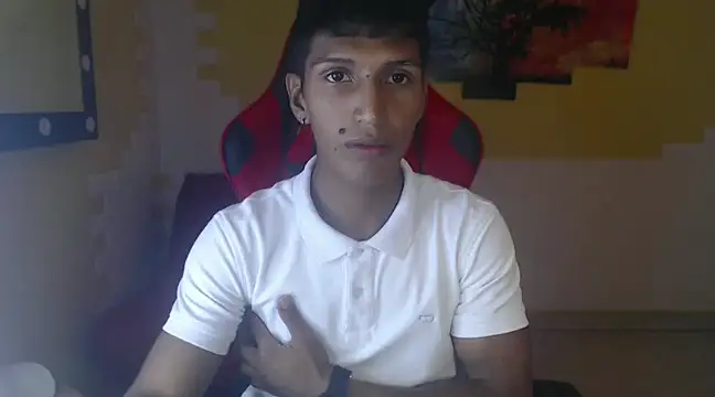 mau elixxx online show from December 7, 2024, 3:04 am