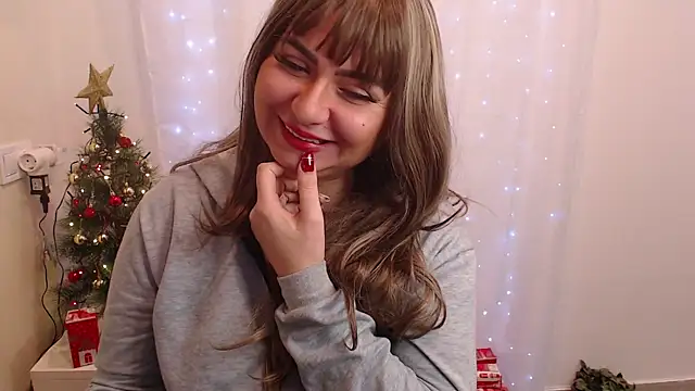 Genesisgems11  online show from December 17, 2024, 9:39 am