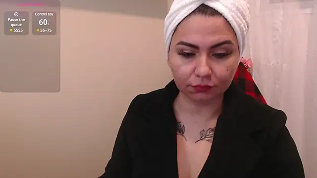 Genesisgems11  online show from January 18, 2025, 3:42 am