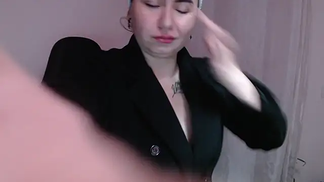 Genesisgems11  online show from February 23, 2025, 5:45 am