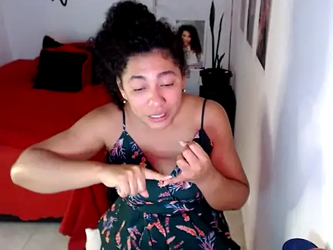 bellacrespalatina online show from September 14, 2025, 8:13 am