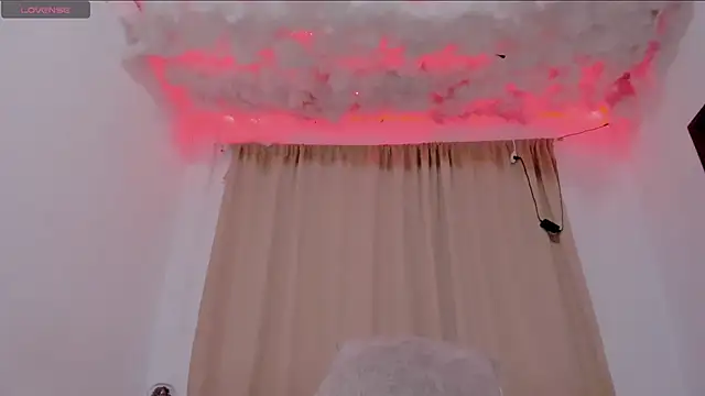 Snapshot of Lauu_G chatting on March 5, 2025, 3:08 am Lauu G online show from March 5, 2025, 3:08 am