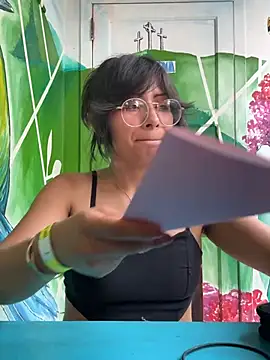 Jade Zephyra online show from May 8, 2026, 8:47 pm