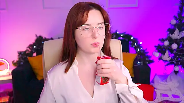 AnnTerry  online show from January 24, 2025, 12:41 pm