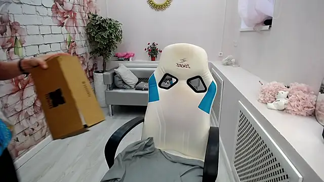 Cutie Asya online show from October 15, 2025, 4:23 am