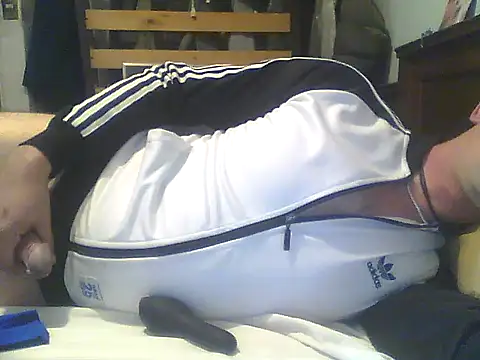 frank32love online show from January 7, 2025, 12:45 am